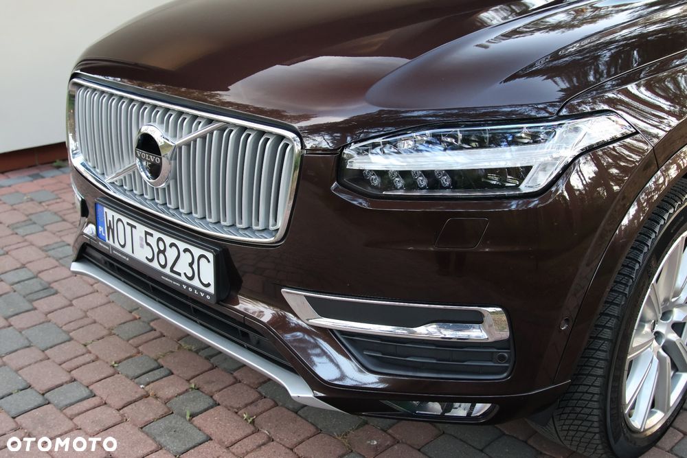 Volvo XC 90 D5 SCR AWD Inscription 7os - 9