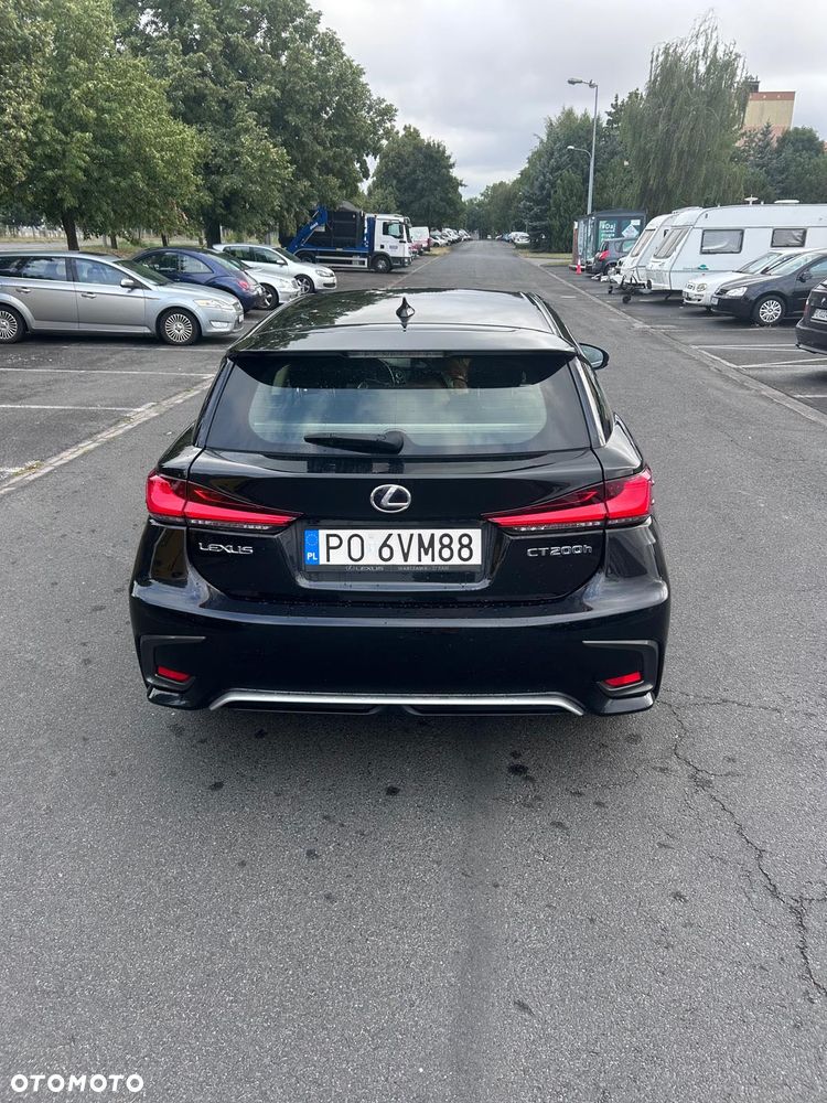 Lexus CT - 2