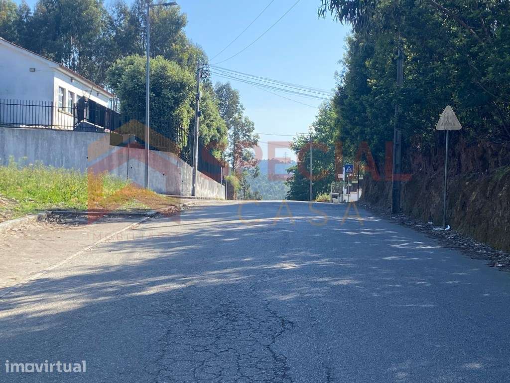 Terreno Urbano em Pedroso com 340m2 - Grande imagem: 5/10