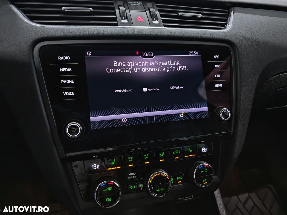 Skoda Octavia 2.0 TDI DSG Clever - 10