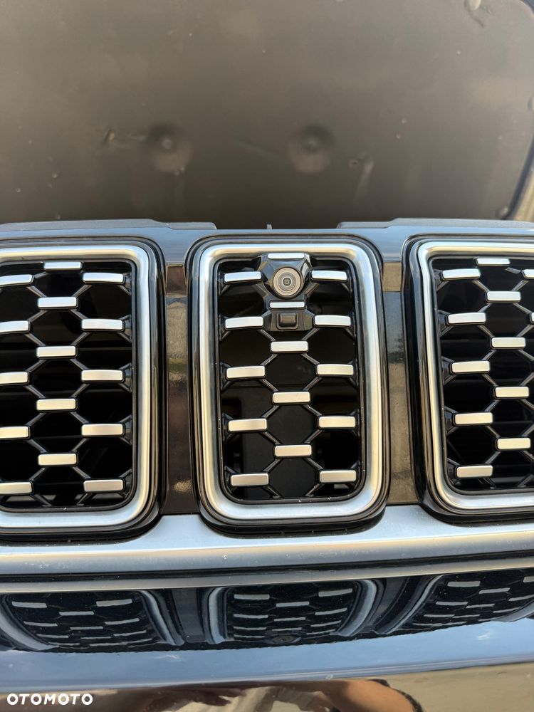 Jeep Grand Cherokee 3.6 V6 Summit - 17