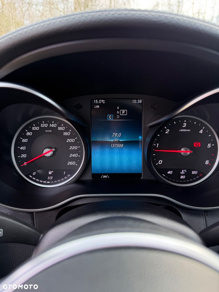 Mercedes-Benz Klasa C 300 d 9G-TRONIC Avantgarde - 14