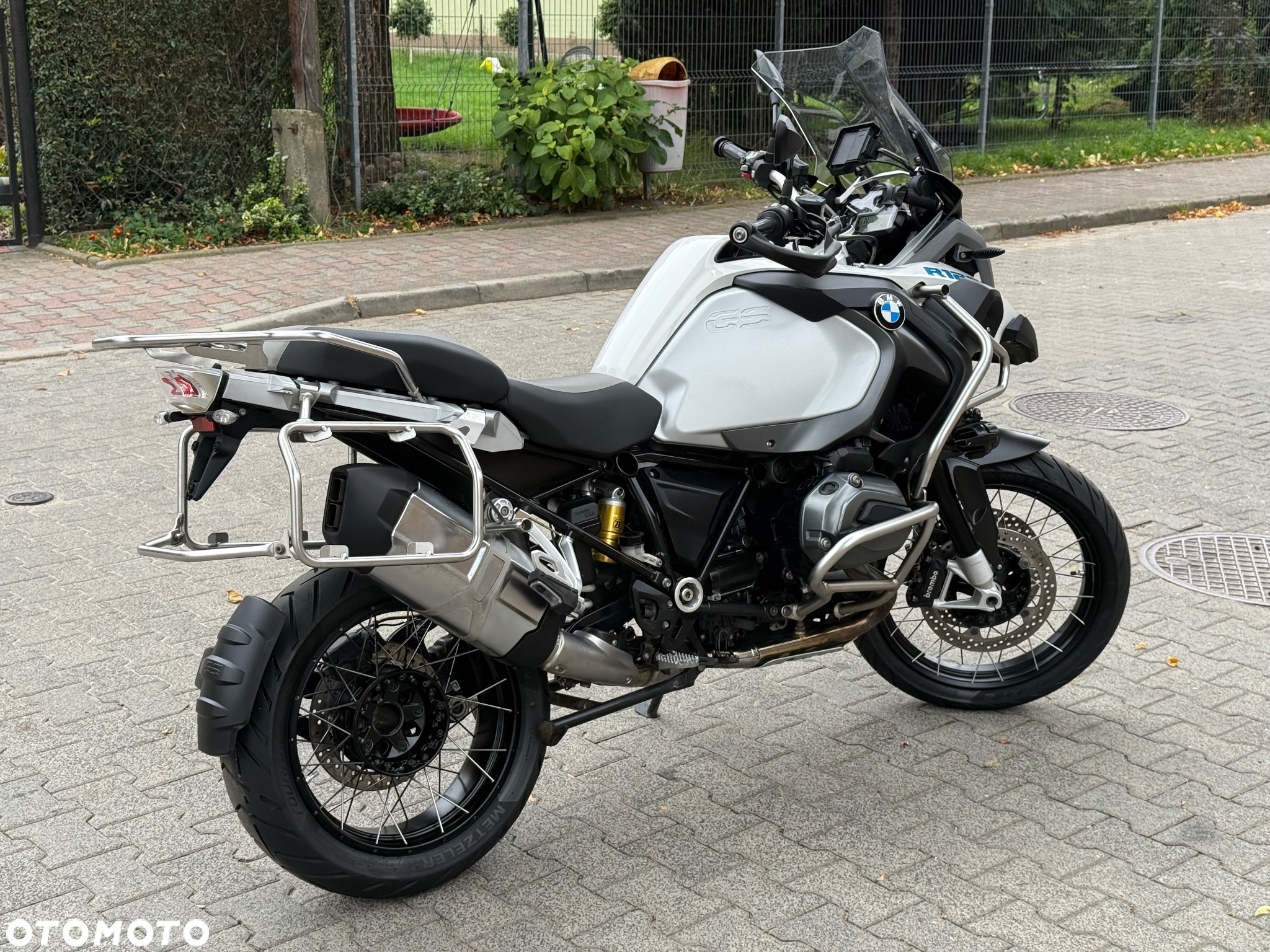 BMW R - 2