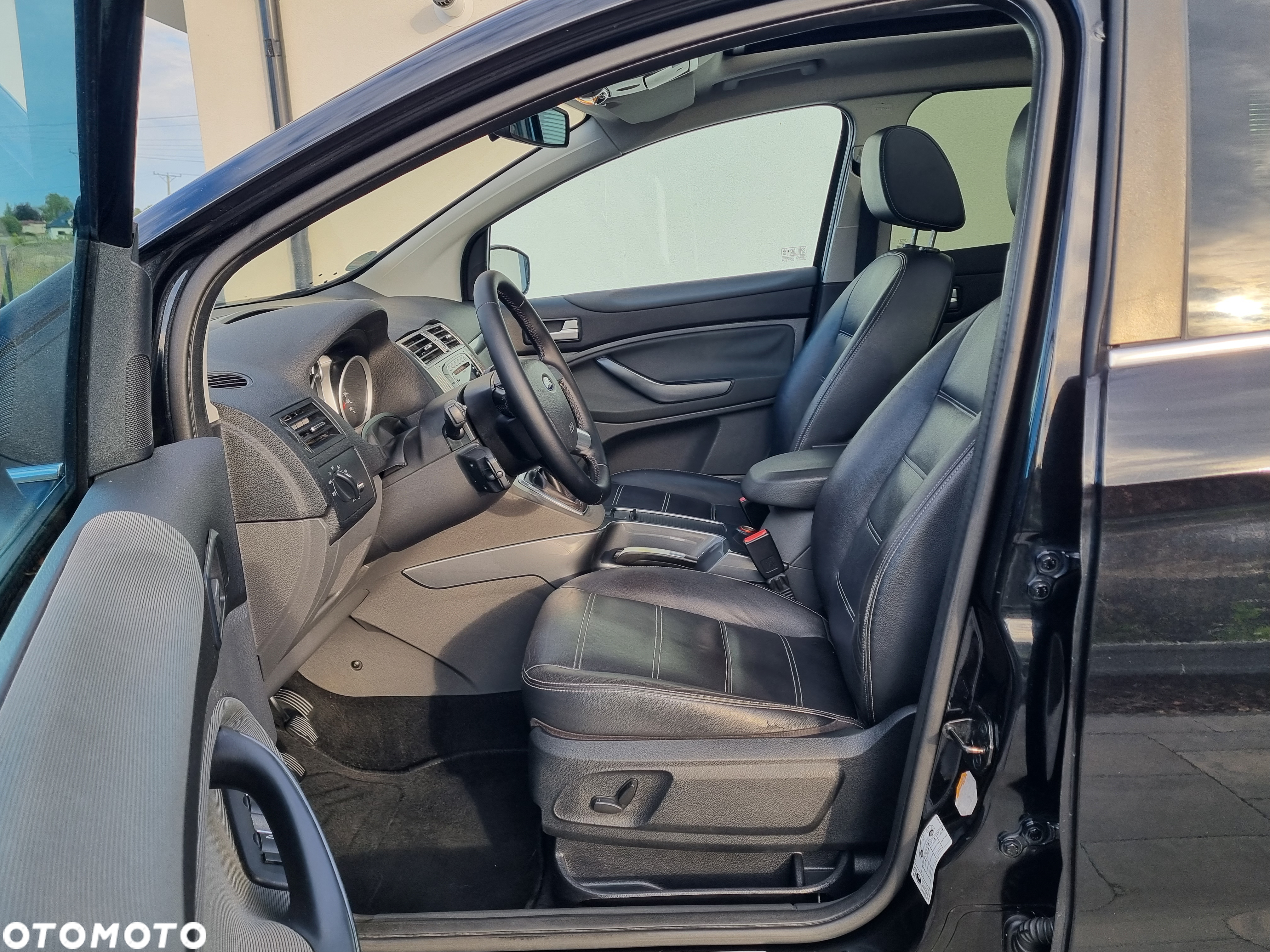 Ford Kuga 2.0 TDCi Titanium - 15
