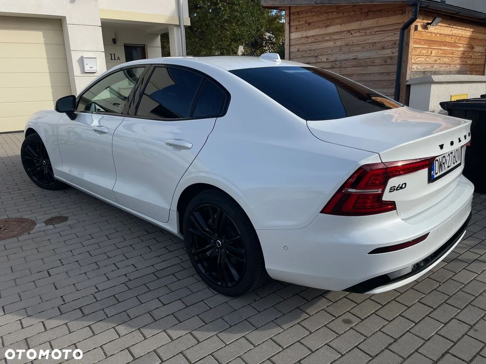 Volvo S60 B5 B R-Design - 16