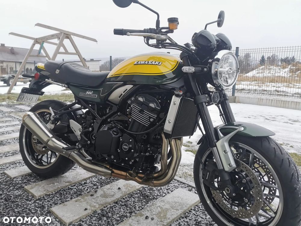 Kawasaki Z 900 RS - 13