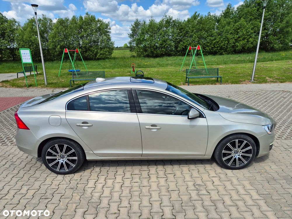 Volvo S60 T5 Geartronic Summum - 9