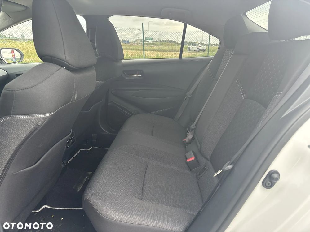 Toyota Corolla 1.8 Hybrid Style - 11