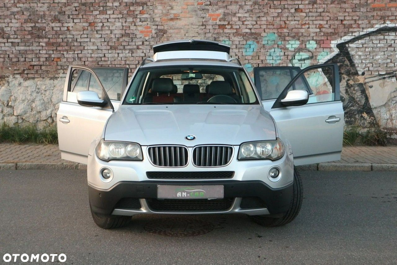 BMW X3 xDrive18d - 14