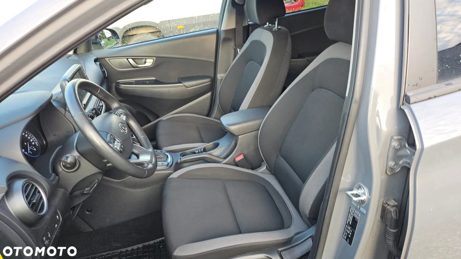 Hyundai Kona 1.6 T-GDI DCT 4WD Premium - 13