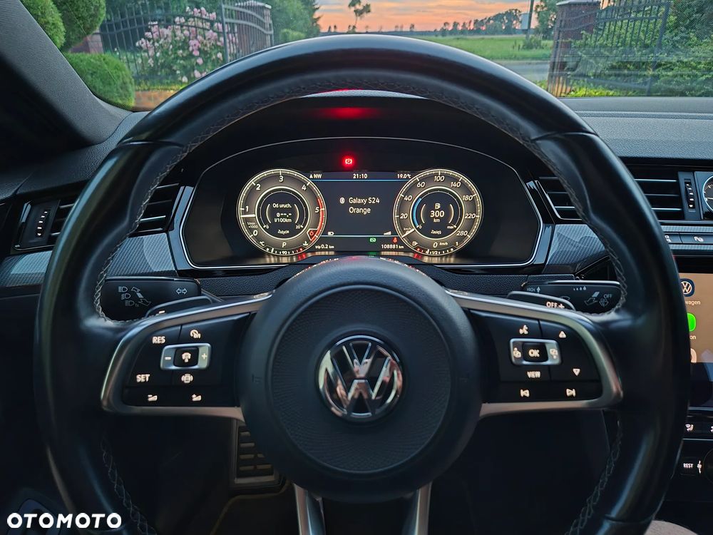 Volkswagen Arteon 2.0 TDI SCR R-Line DSG - 38