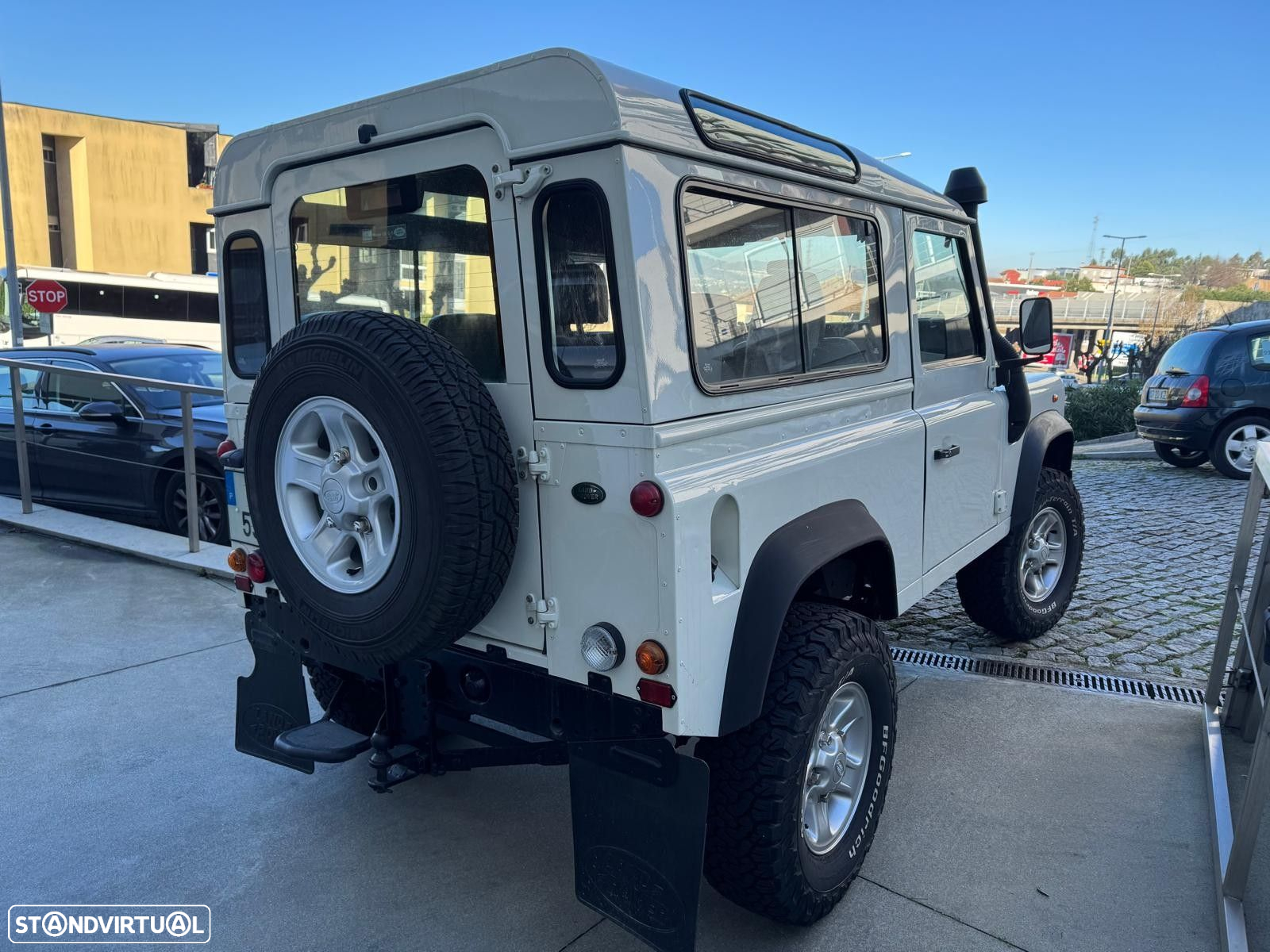 Land Rover Defender 90 2.5 TD5 Metal Top - 4