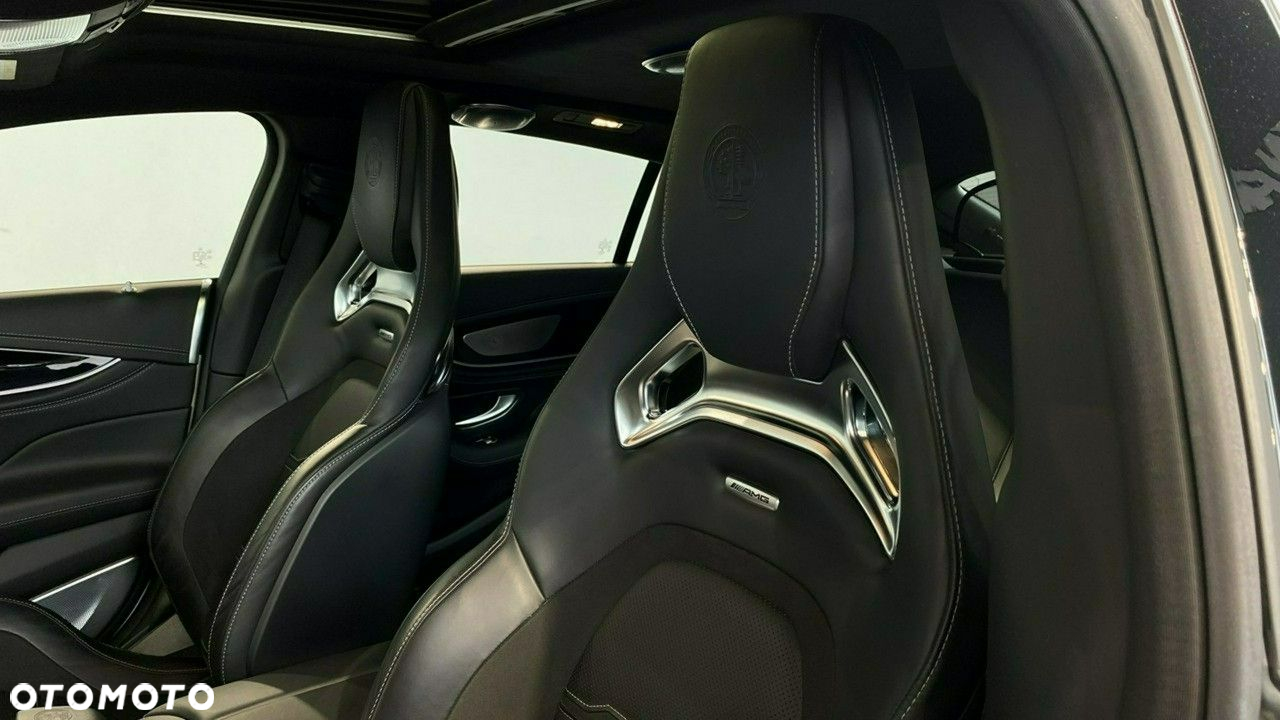 Mercedes-Benz AMG GT - 16