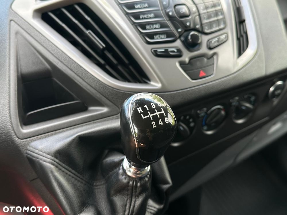 Ford Transit Custom - 19