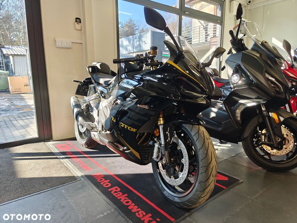 QJMOTOR SRK 800RR - 2
