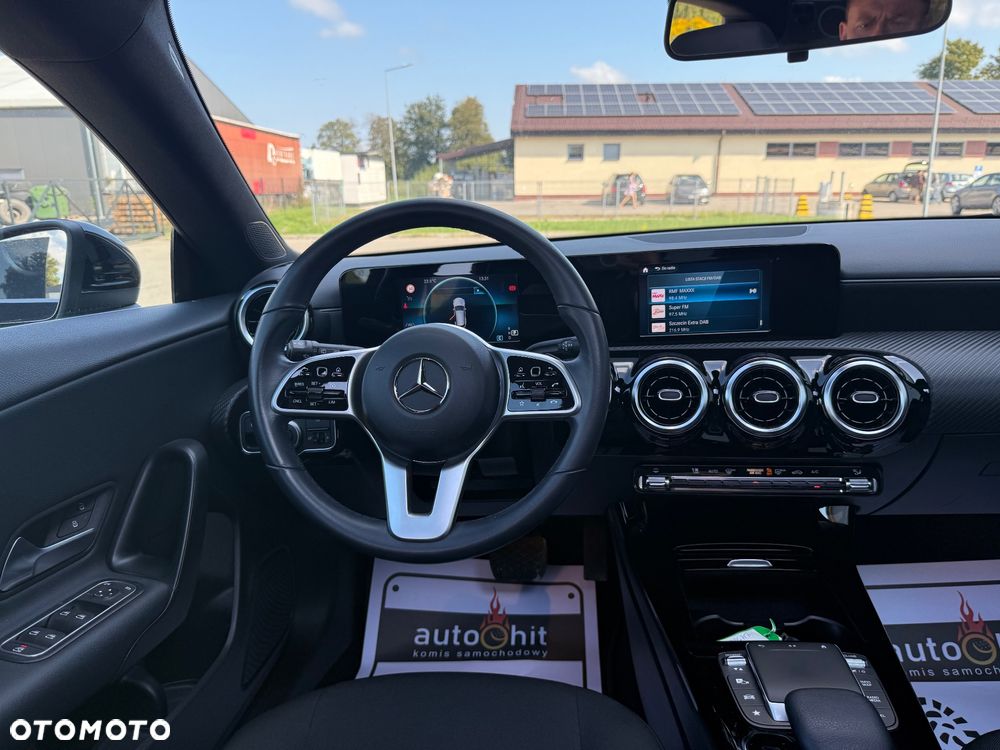 Mercedes-Benz CLA 200 d Progressive 8G-DCT - 26