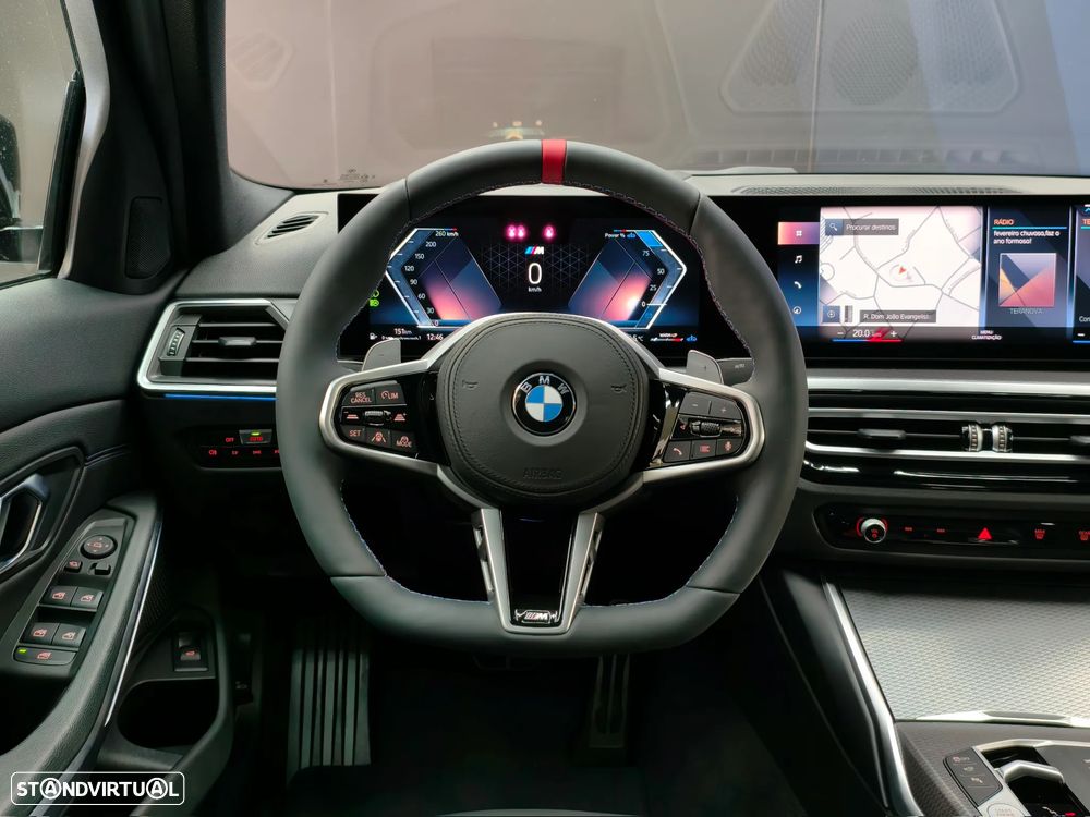 BMW 320 d Pack Desportivo M Pro Auto - 35