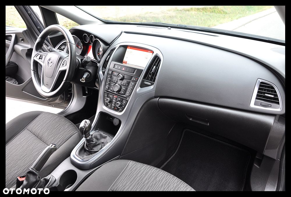Opel Astra 1.4 Turbo Color Edition - 6