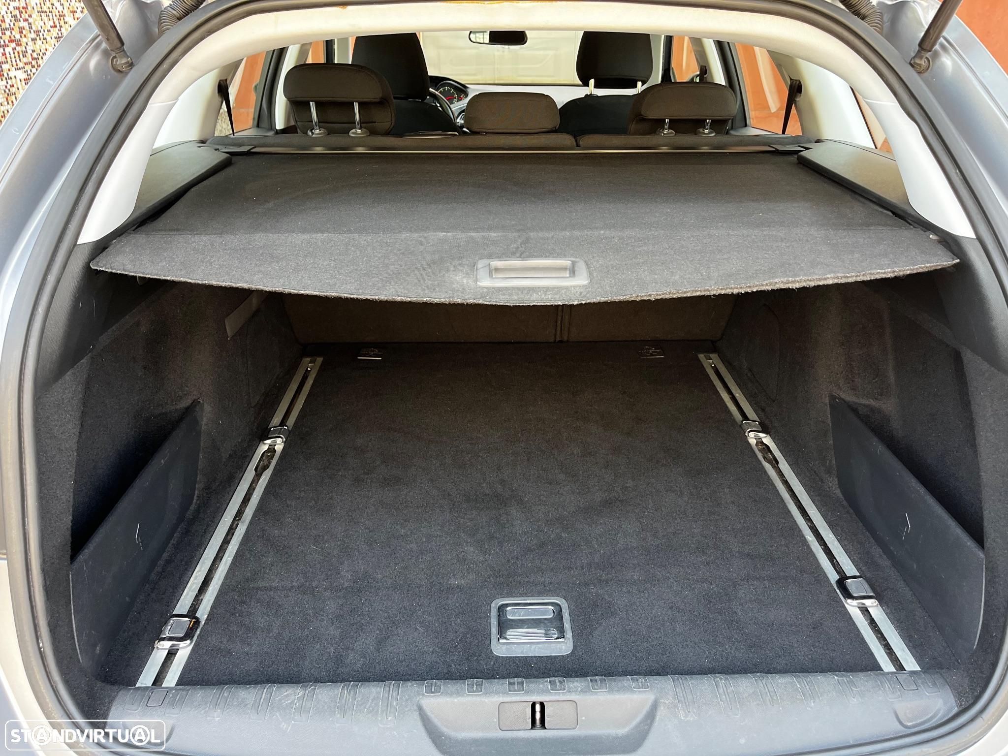 Peugeot 308 SW 1.6 e-HDi Allure - 9