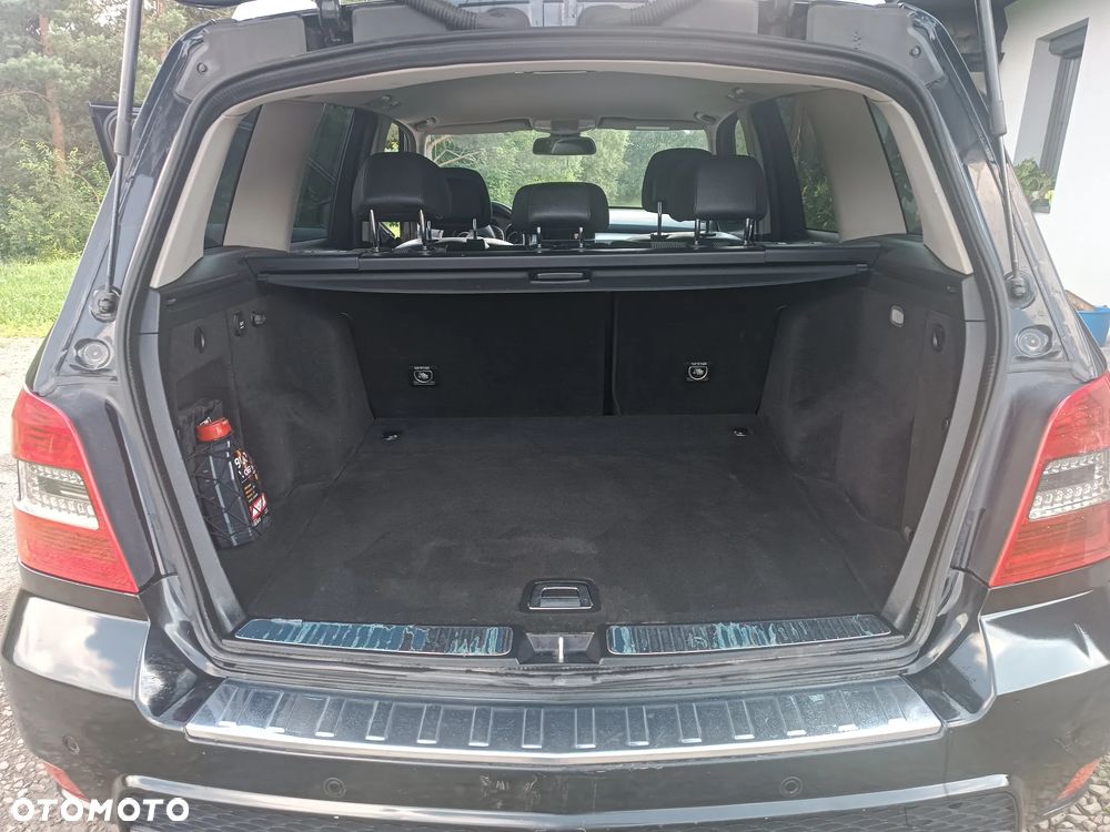 Mercedes-Benz GLK - 8