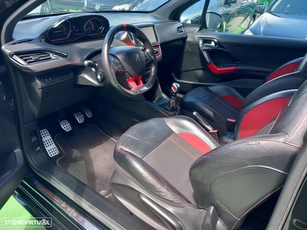 Peugeot 208 1.6 THP GTi - 9