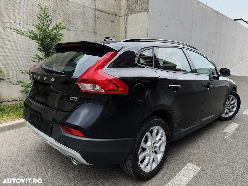 Volvo V40 D3 Geartronic Summum - 5