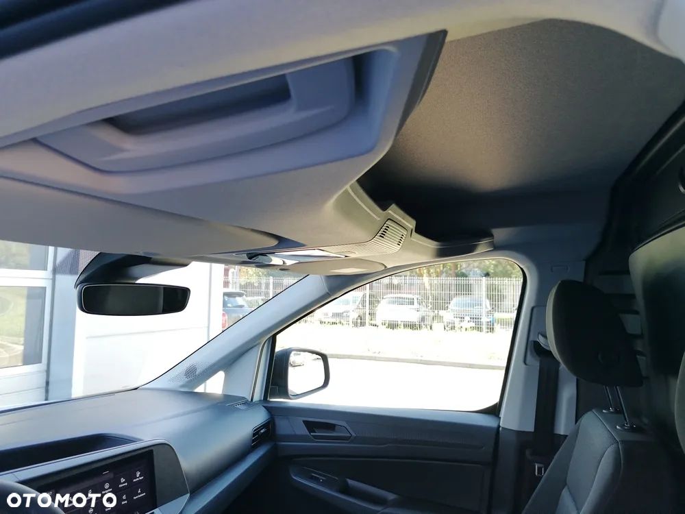 Ford Transit Connect L2 - 28