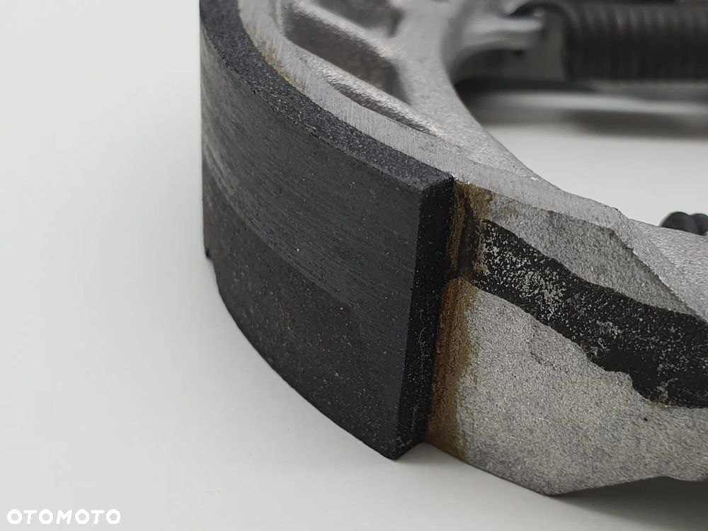 Szczeki Klocki Hamulcowe Aprilia Mojito Custom 50 Habana - 10