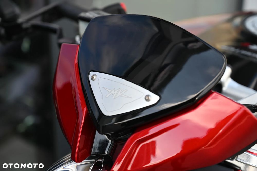 MV AGUSTA Brutale - 25