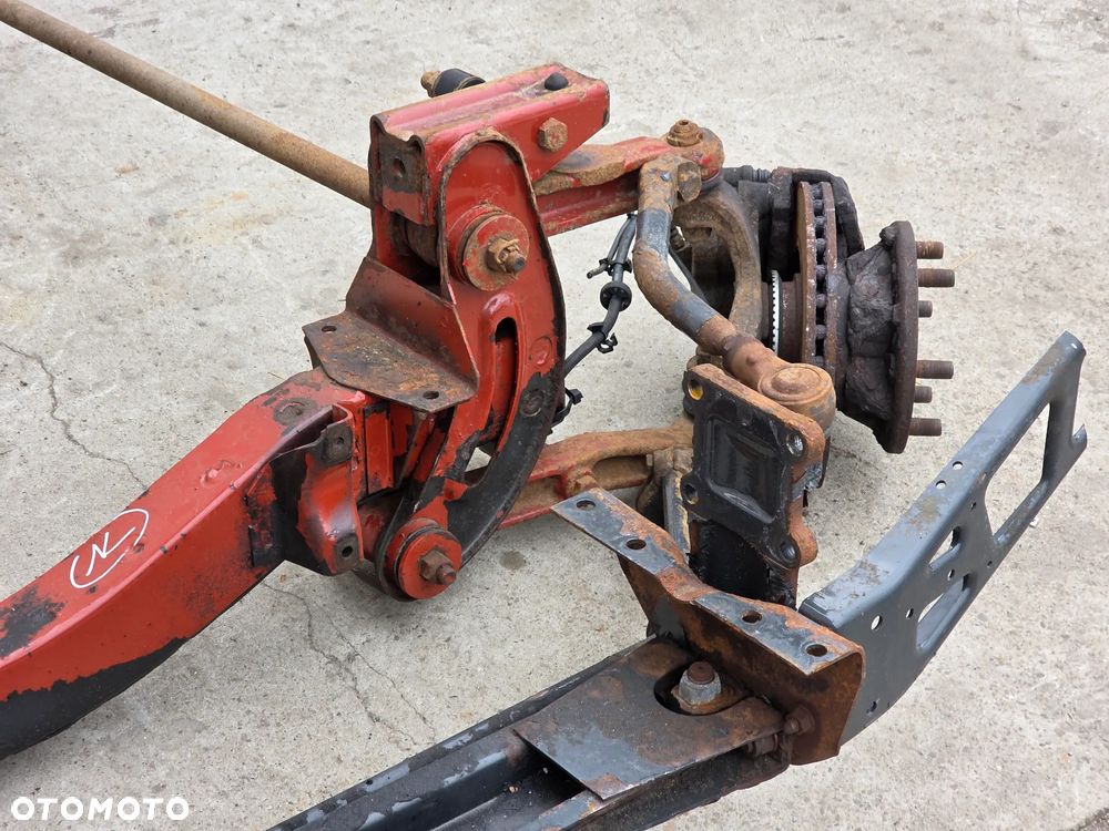 IVECO DAILY 06-14 BLIŹNIAK KOŁYSKA SANKI WÓZEK ZAWIESZENIE PRZOD TRAWERS 1L - 5