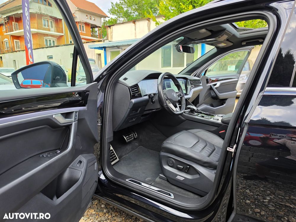 Volkswagen Touareg 3.0 V6 TDI SCR 4Motion Automatik R-Line - 20