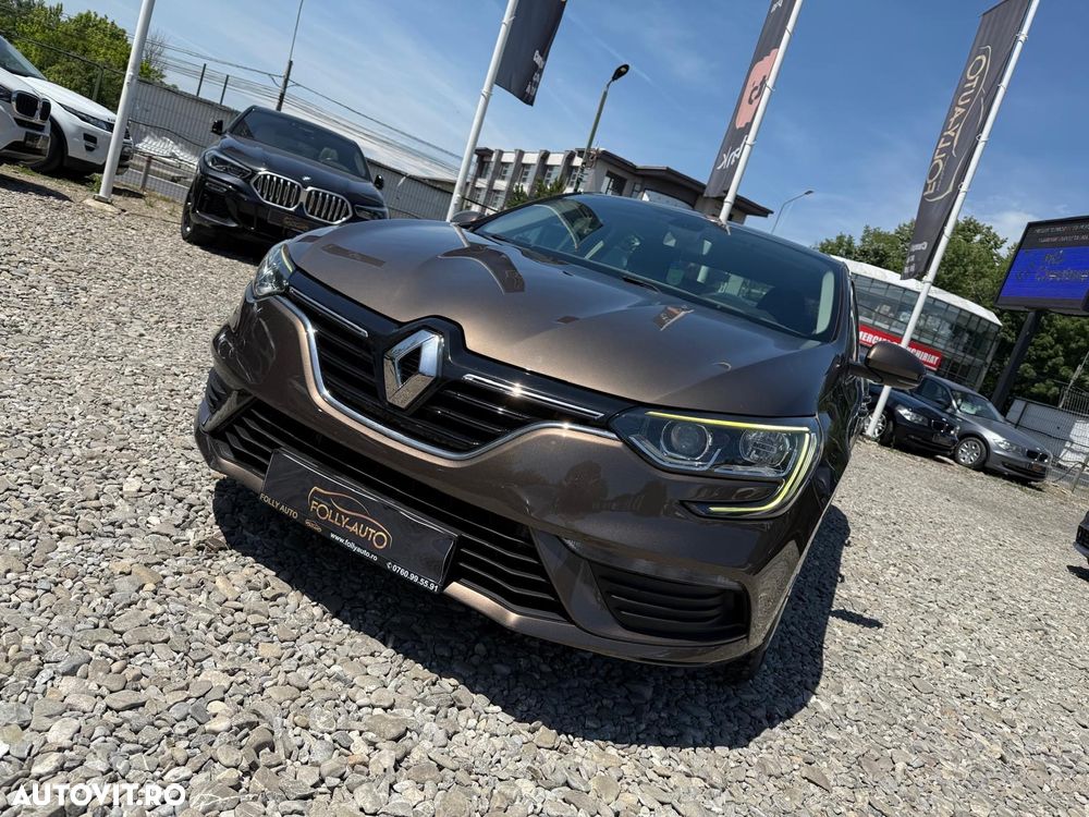 Renault Megane - 25