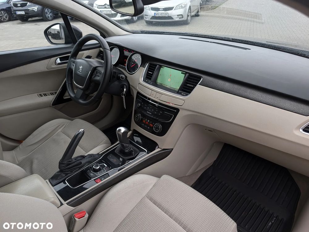 Peugeot 508 1.6 e-HDi Access S&S - 32