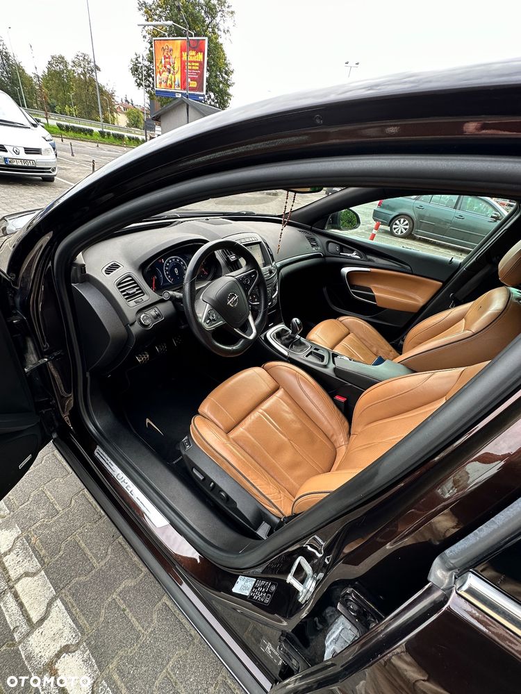 Opel Insignia 2.0 ECOTEC DI Turbo 4x4 eco Business Edition - 4