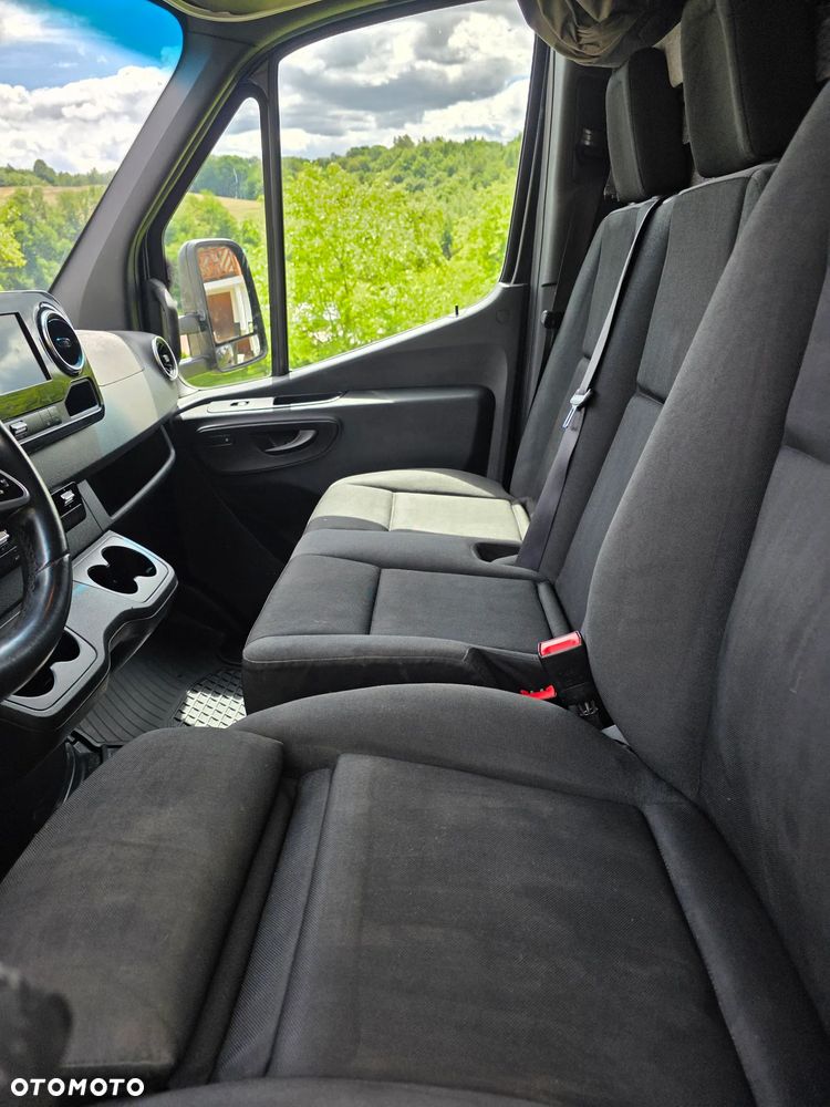 Mercedes-Benz Sprinter - 3