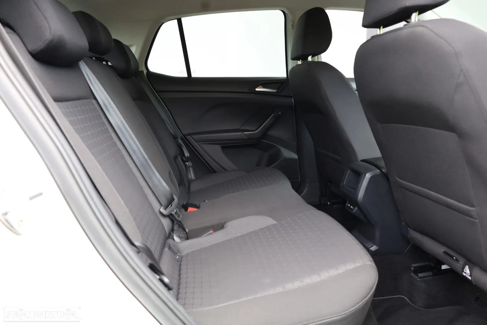 VW T-Cross 1.0 TSI Life - 44