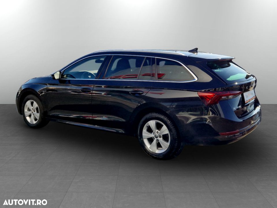 Skoda Octavia 2.0 TDI DSG Style - 7