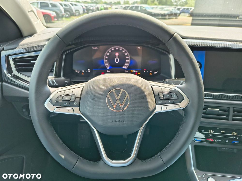 Volkswagen Polo - 13