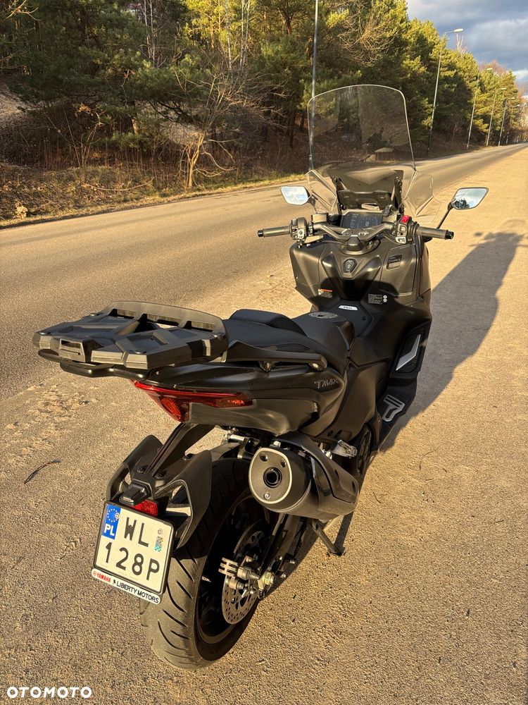 Yamaha Tmax - 8