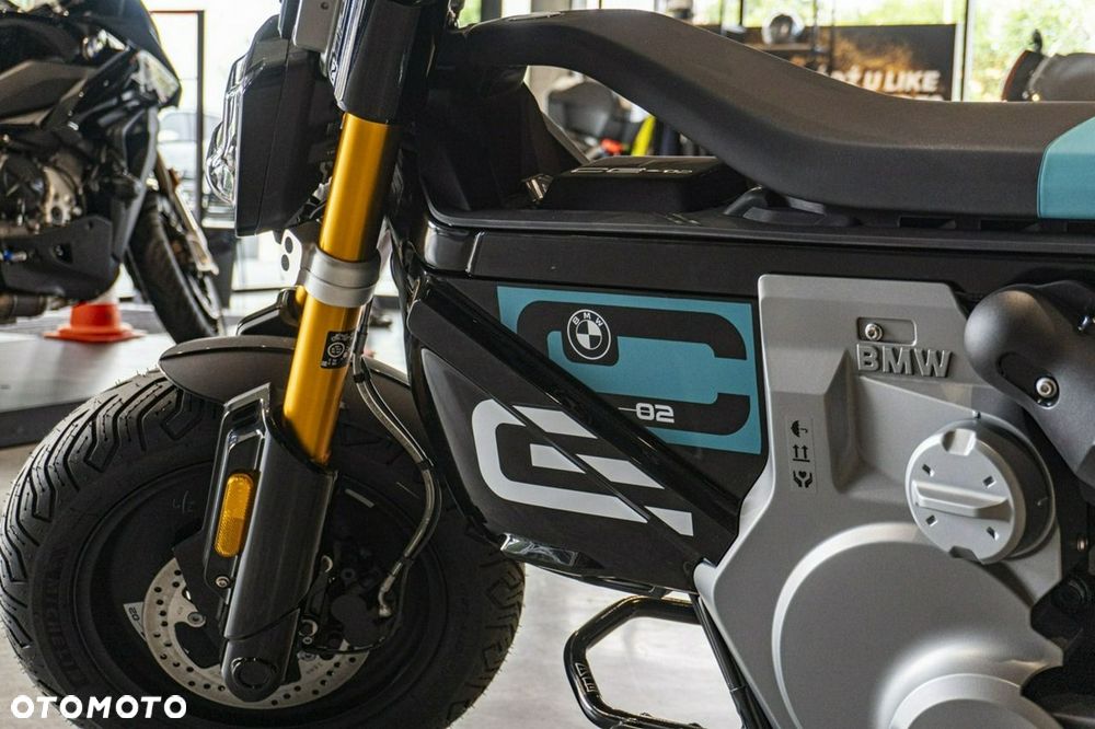 BMW CE 02 - 7