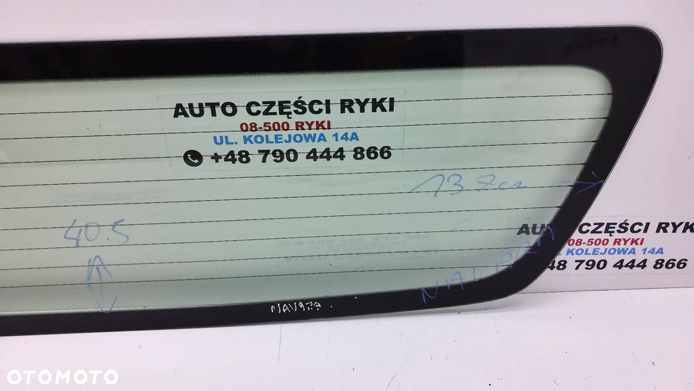 Nissan Navara Szyba Tył - 2