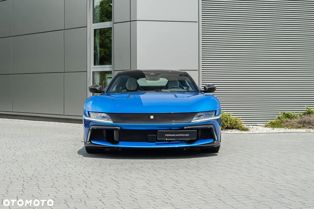 Ferrari 12Cilindri - 8