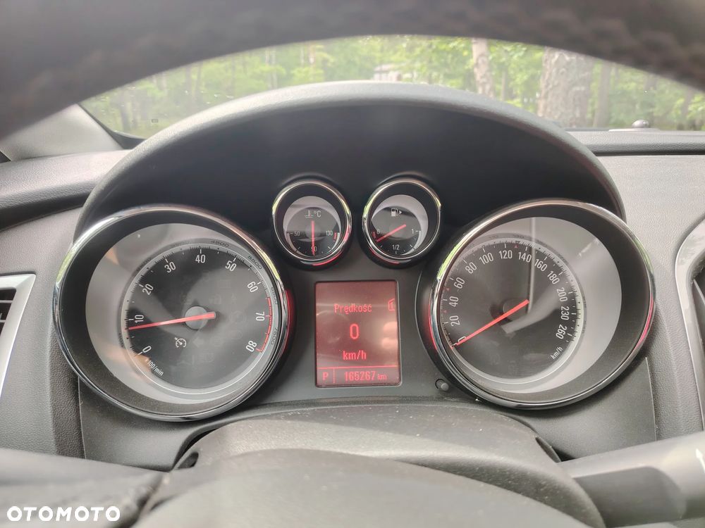 Opel Astra 1.6 Cosmo - 30