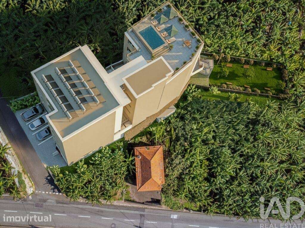 Apartamento T1 em Câmara de Lobos de 74,00 m2 - Grande imagem: 2/10