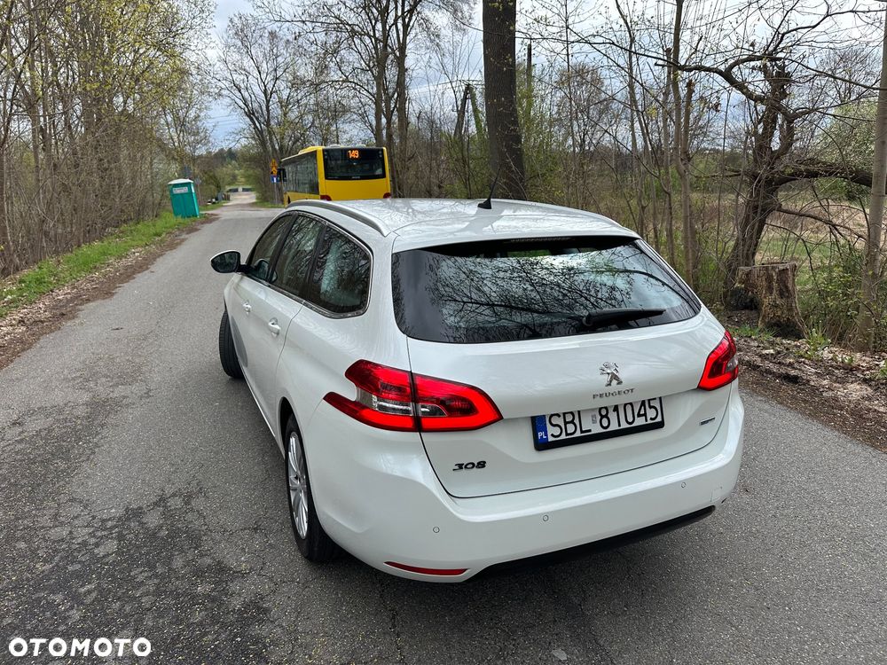 Peugeot 308 PureTech 130 GPF Stop & Start Allure - 8