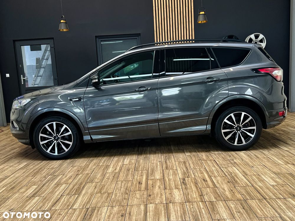 Ford Kuga 2.0 TDCi 2x4 ST-Line - 12