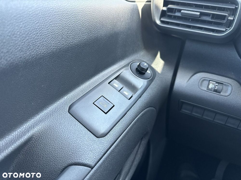 Toyota PROACE CITY - 23