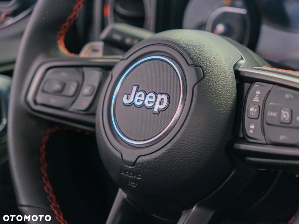 Jeep Wrangler - 23