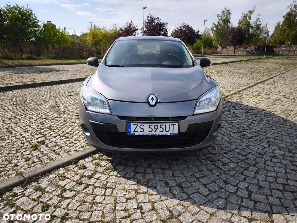 Renault Megane - 8