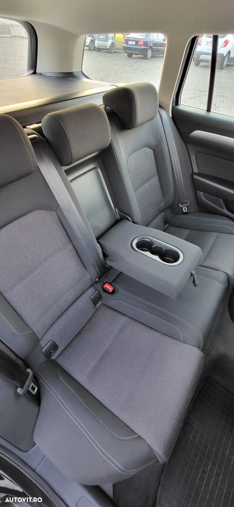 Volkswagen Passat 1.4 TSI ACT DSG Comfortline - 29